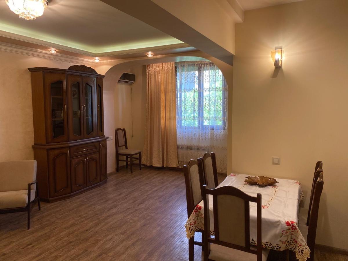 Apartment In Centre Evn Yerevan Exterior photo
