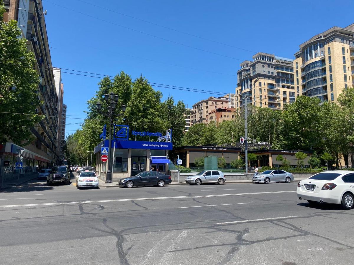 Apartment In Centre Evn Yerevan Exterior photo